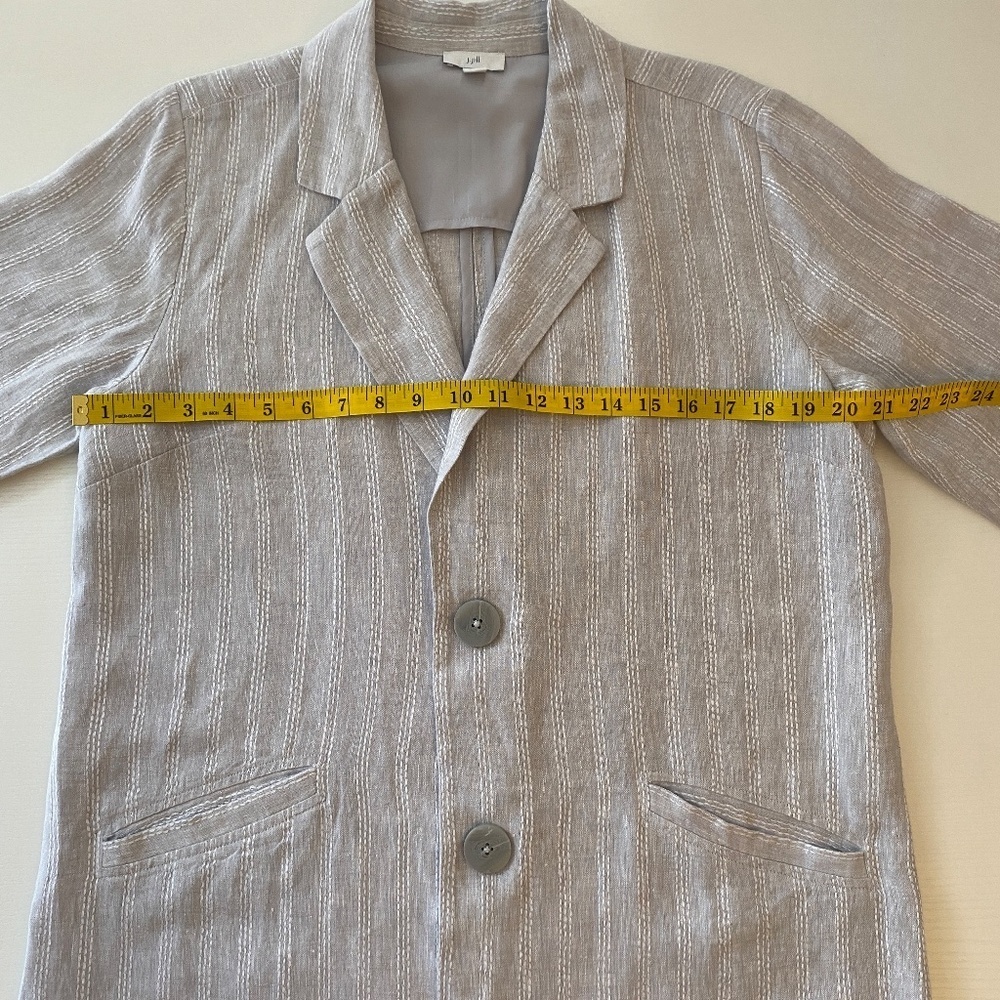 J. JILL Relaxed Pinstripe Linen Vertical Gray & White Jacket Cardigan Size M - Picture 11 of 14